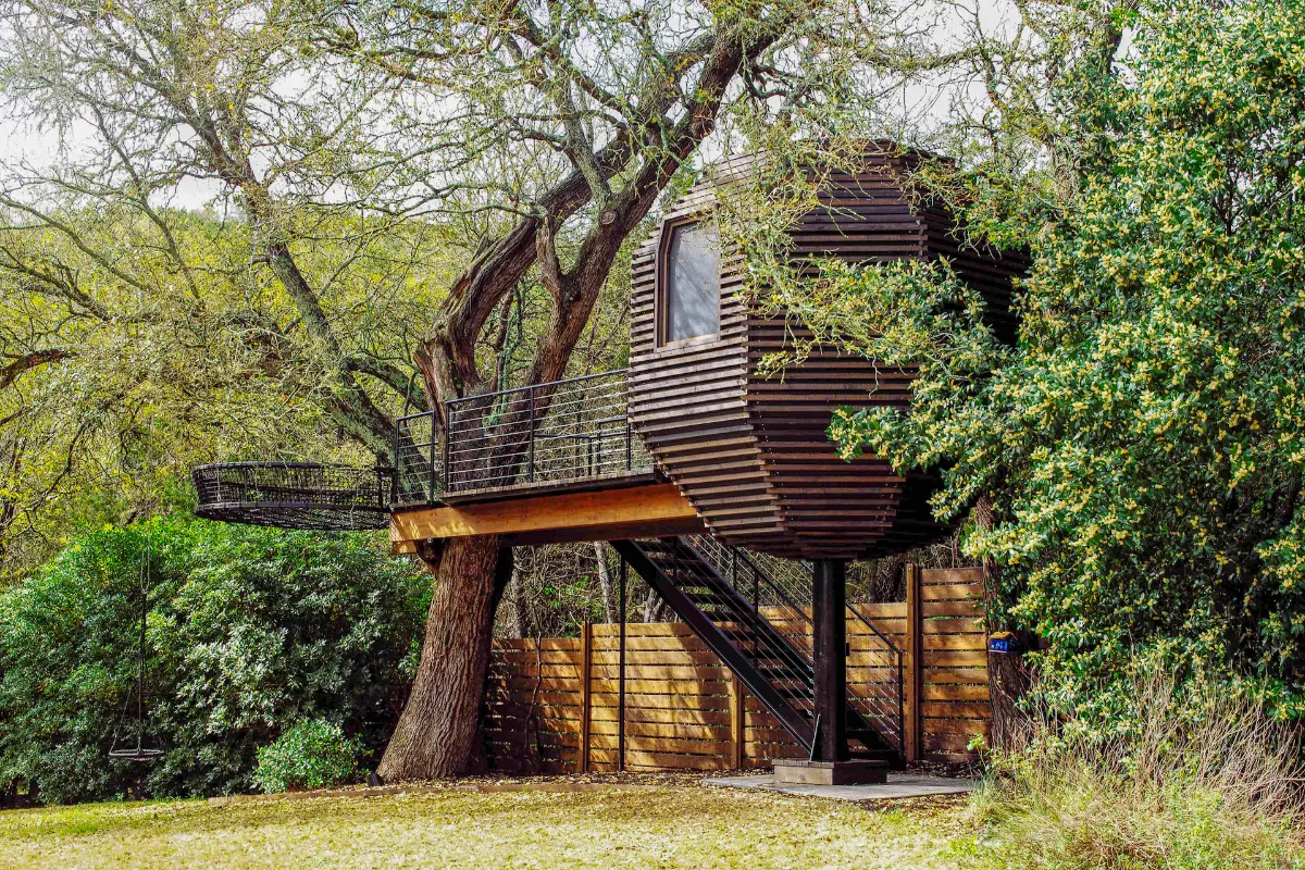 Gibbs Hollow — photograph 1